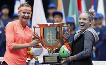 WTA Peking: Štvorhra pre Mattekovú-Sandsovú so Šafářovou