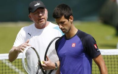 Boris Becker: Djokovičovi chýbali Nadal a Federer