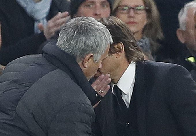 Chelsea Manchester United Jose Mourinho Antonio Conte okt16 SITA