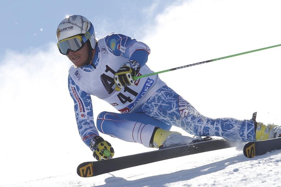 adam zampa, lyzovanie, alpske, dec2016, slalom