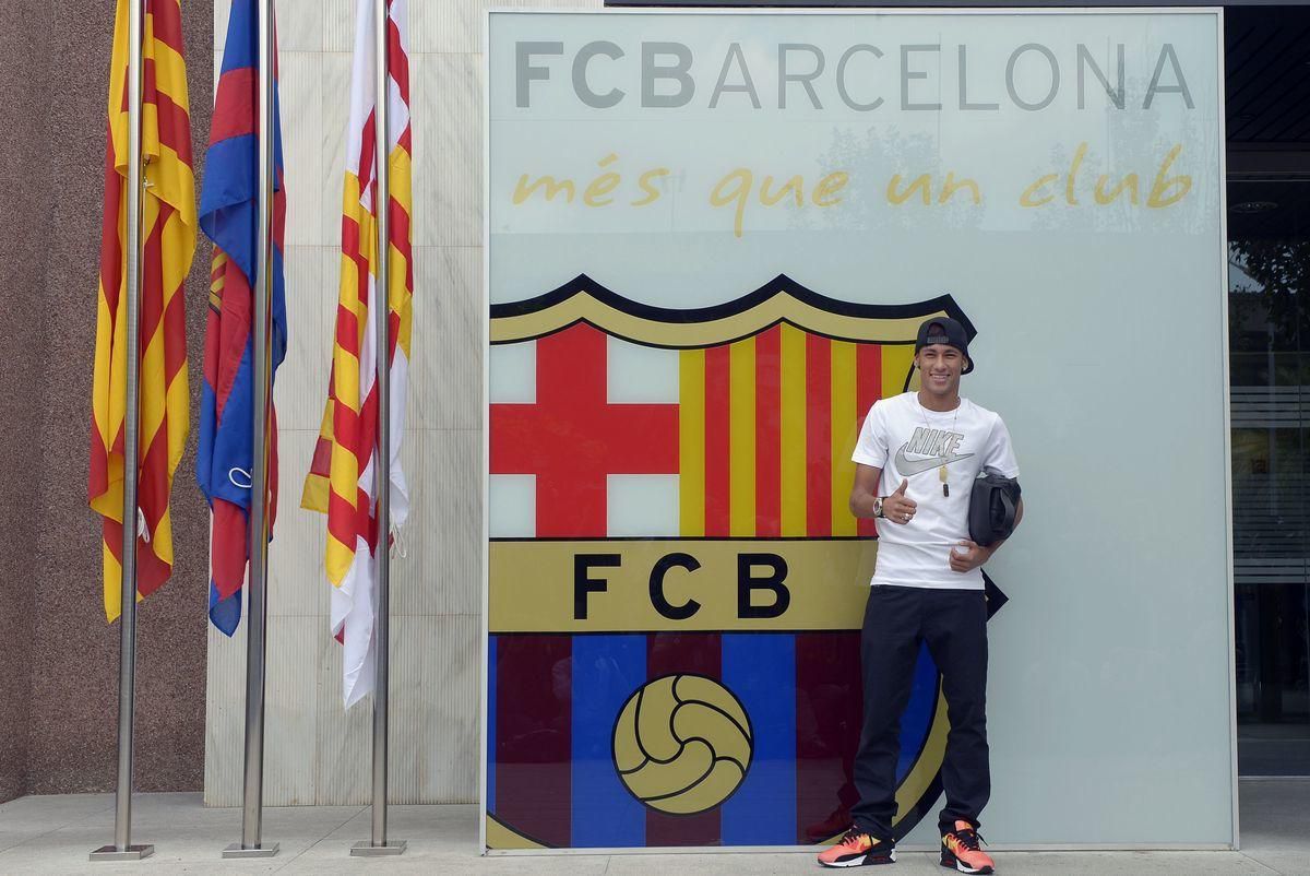 Neymar jr FC Barcelona predstavenie jun13 SITA