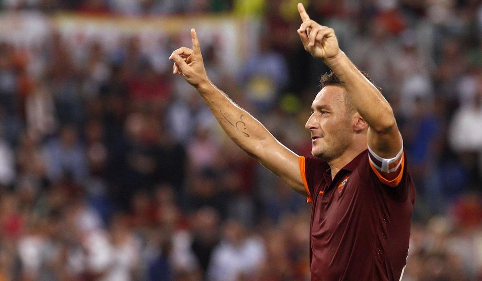Francesco Totti, AS Rim, ruky hore, oslava golu, Serie A, Jul 2016
