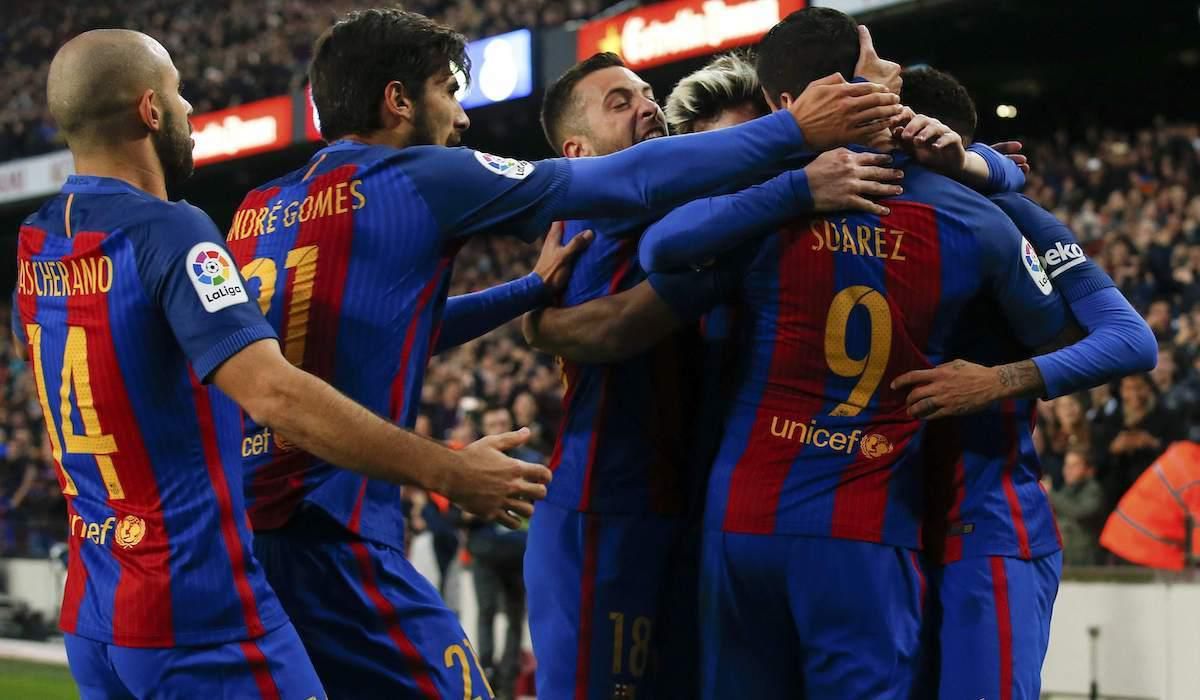 hraci, FC Barcelona, gol, radost, dec16, reuters