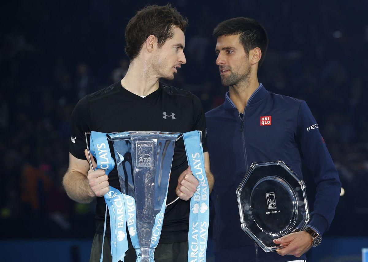 Andy Murray Novak Djokovic ATP Finals trofeje nov16 Reuters