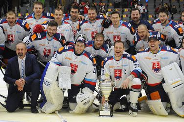 Video: Takto slovenskí hokejisti oslavovali triumf na Nemeckom pohári