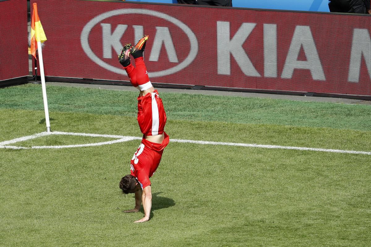 Xherdan Shaqiri svajciarsko salto premet euro jun2016