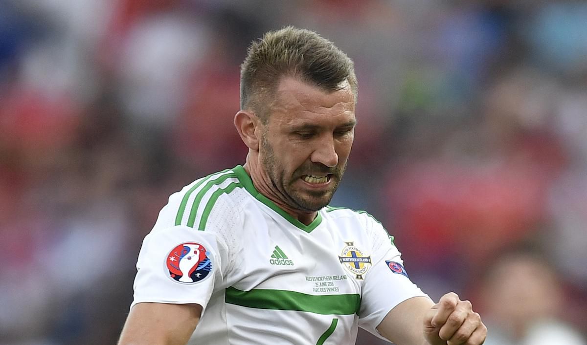 gareth mcauley sverne irsko euro 2016