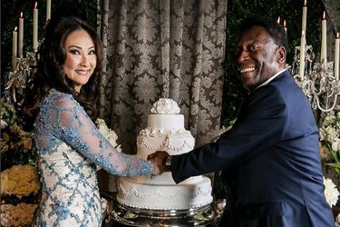 Legendárny Pelé sa tretíkrát oženil
