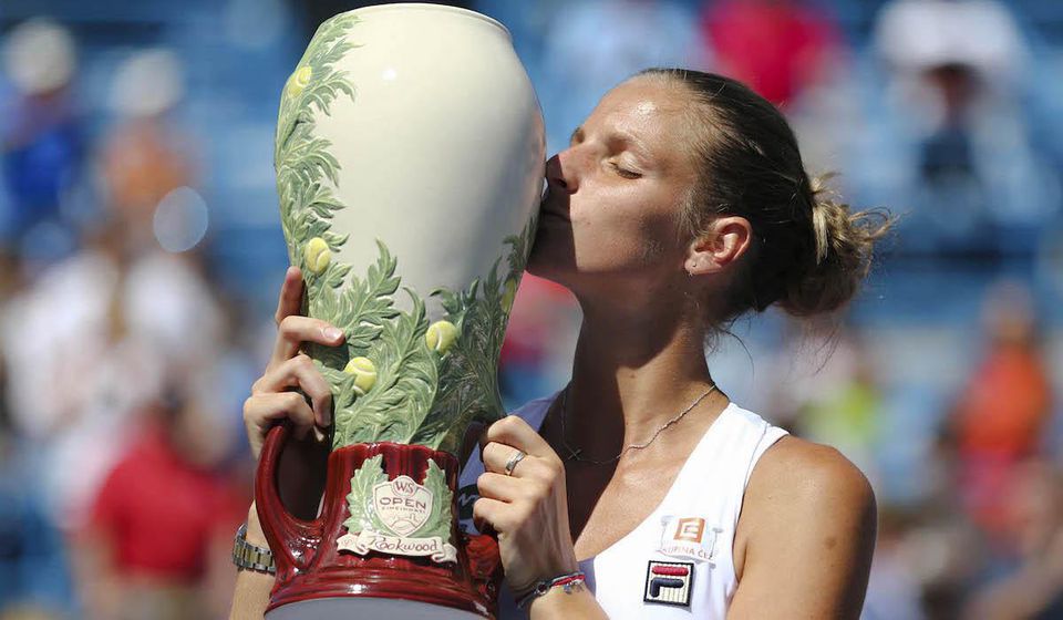 Karolina Pliskova, Cincinnati, WTA, tenis, trofej, aug16, reuters
