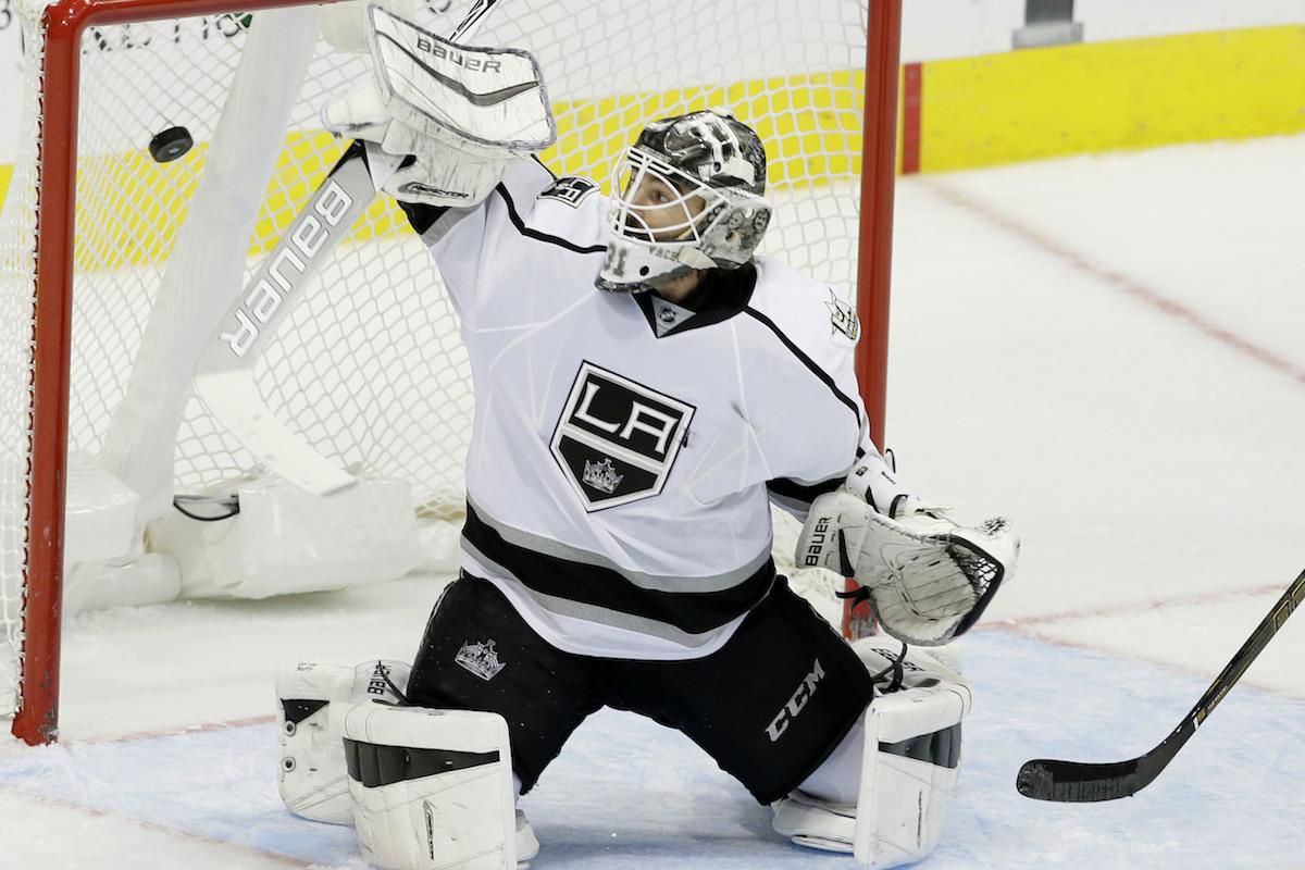 peter budaj los angeles kings okt2016