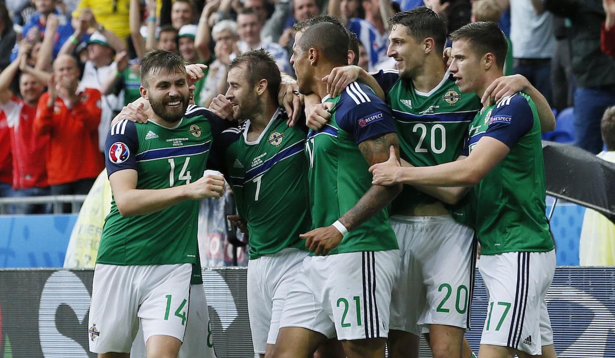 Severne Irsko, hraci, radost, spolu, vs. Ukrajina, EURO 2016