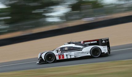 Porsche ovládlo mokrú kvalifikáciu na 84. ročník 24 hodín Le Mans