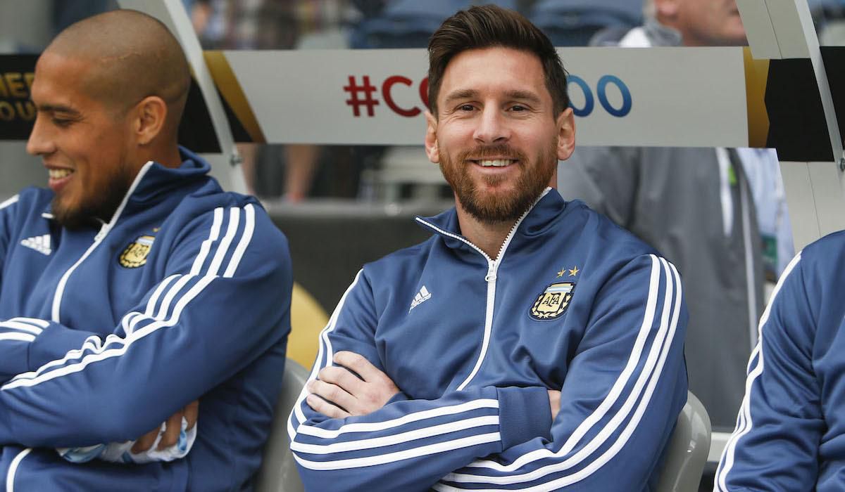 Lionel Messi, s briadkou, Argentina, Copa America, jun16