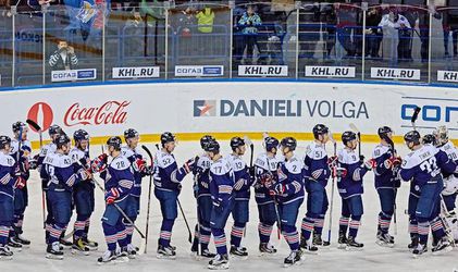 Metallurg Magnitogorsk: Majstri KHL, no babráci komunikácie