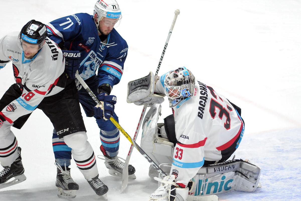 Ivan Datelinka Jason Bacashihua HC 05 Banska Bystrica Marek Tvrdon HK Nitra