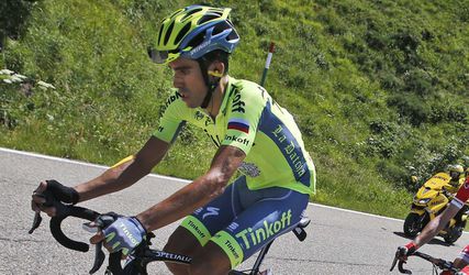 Video: Alberto Contador to nezvládol, odstúpil z Tour de France