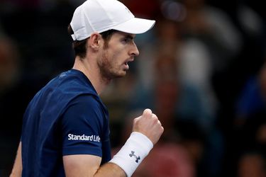 Video: ATP Paríž: Murrayho delí jediné víťazstvo od postu svetovej jednotky