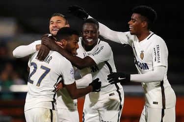 Video: AS Monaco zdolalo Lorient, tesná výhra Lyonu