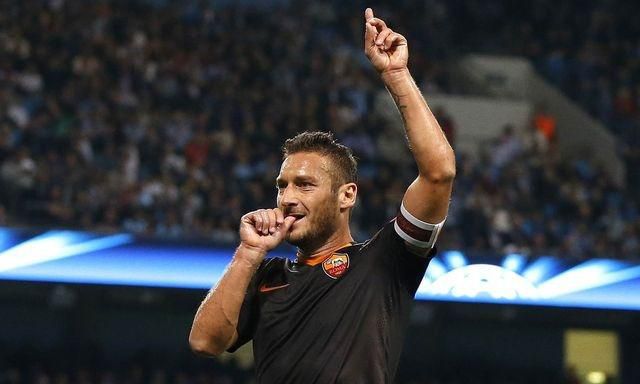 Francesco totti as rim goool vs man city liga majstrov sep2014 reuters