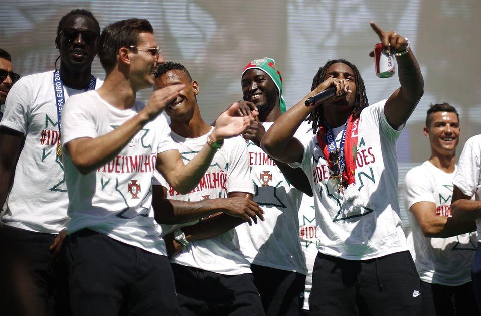 Portugalsko oslavy Lisabon EURO 2016 jul16 8 Reuters