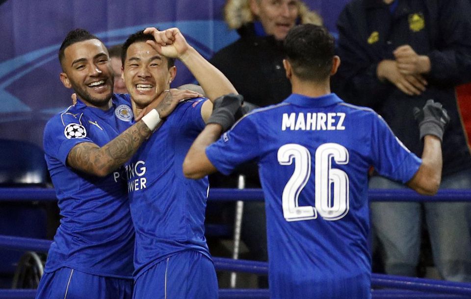 Shinji Okazaki Riyad Mahrez Danny Simpson Leicester City liga majstrov nov2016