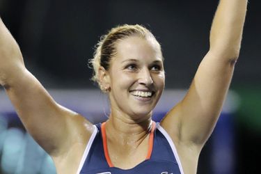 WTA Linz: Dominiku Cibulkovú nezastavila na ceste do štvrťfinále ani Becková