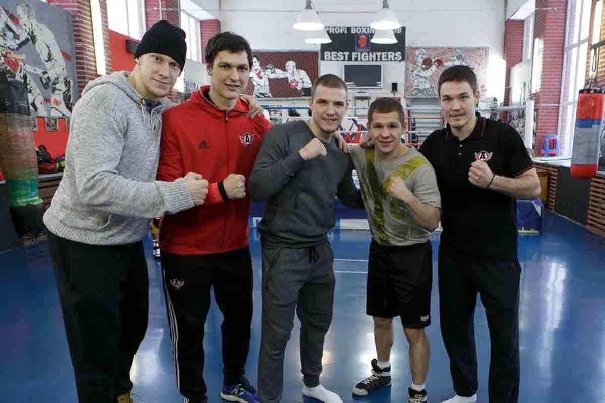 cajkovsky, khl, dec2016, box, trening