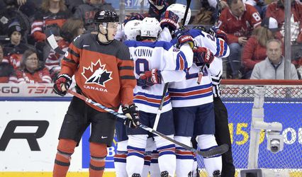 Video: USA zdolali rivala z Kanady, Fíni prvýkrát vyhrali