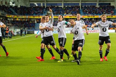 Video: Rosenborg Trondheim päť kôl pred koncom obhájil titul nórskeho šampióna