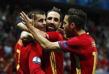 Španieli do osemfinále, Terim priznáva rezignáciu: Hodili sme uterák