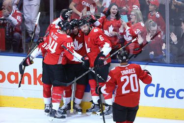 Video: Foto: Kanadu nedokázalo na ceste do finále zastaviť ani Rusko