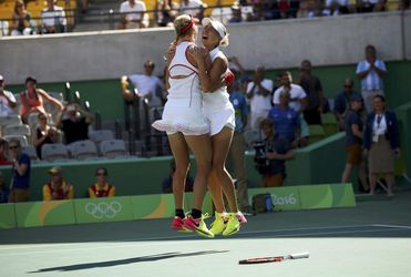 Tenis: Rusky Makarovová a Vesninová víťazkami štvorhry žien