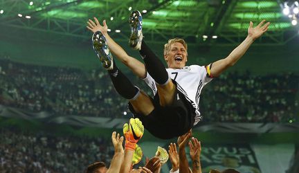 Video: Bastian Schweinsteiger si poplakal pri rozlúčke s Nationalelf