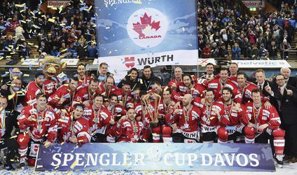 Video: Spenglerov pohár: Kanada obhájila titul po triumfe nad Luganom