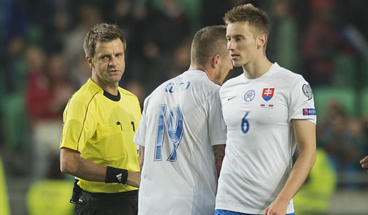 Jan Gregus, Juraj Kucka, Slovensko, rozhodca, vs. Slovinsko, kvalifikacia MS 2018, Okt 2016