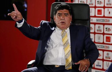 Diego Maradona chce trénovať Argentínu zadarmo