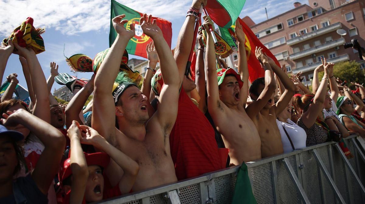 Portugalsko oslavy Lisabon EURO 2016 jul16 5 Reuters