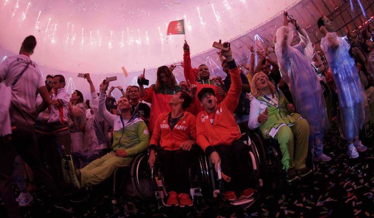 V Riu de Janeiro vyhasol paralympijský oheň