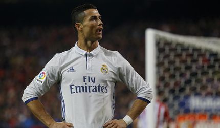 Video: Číňania pokukujú aj po Ronaldovi. Ponúkajú peniaze, ako nikto doposiaľ!
