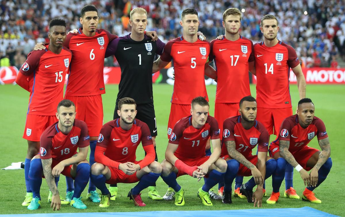 Na snímke tím Anglicka počas zápasu B-skupiny na majstrovstvách Európy vo futbale medzi Slovennskom a Anglickom 20. júna 2016 vo francúzskom Saint-Etiénne.