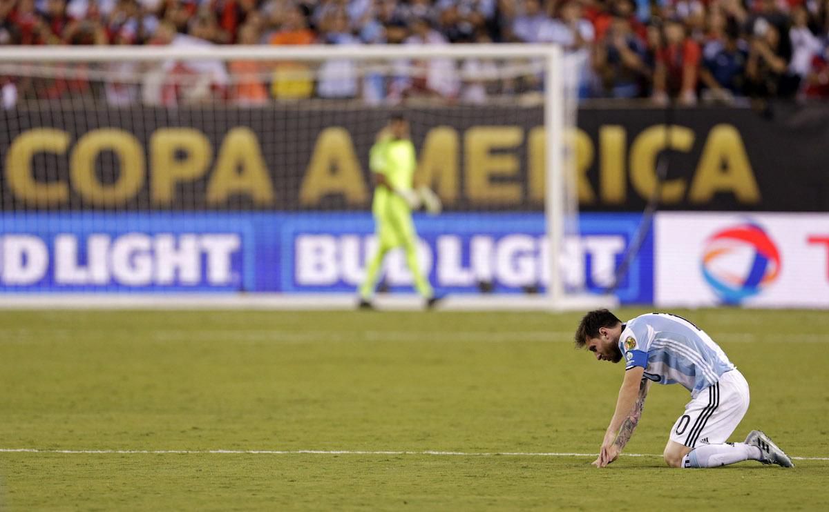Lionel Messi argentina copa america zlyhanie jun2016