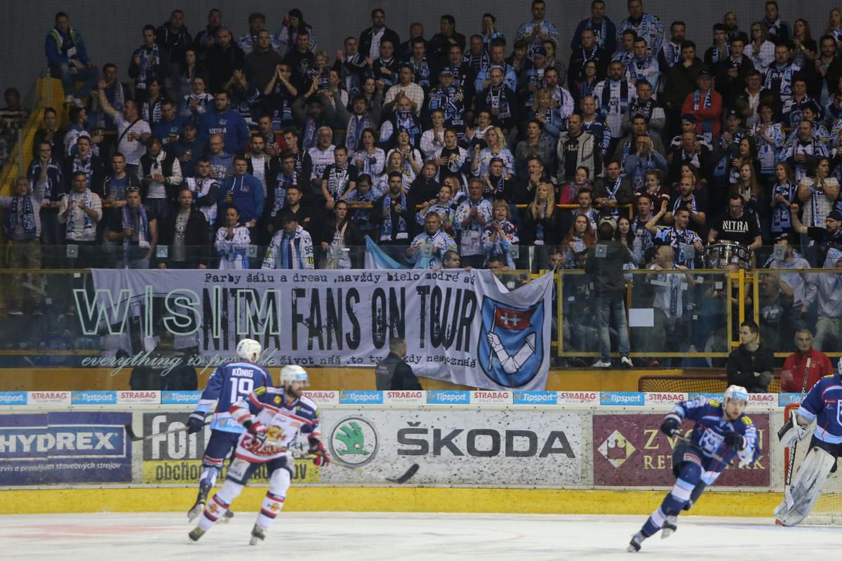 HK Nitra, fans