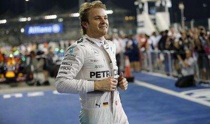 Nico Rosberg má na dostrel legendy