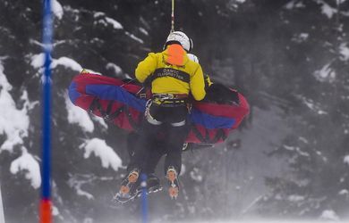 Lyžovanie-SP: Ďalšiemu lyžiarovi sa skončila sezóna