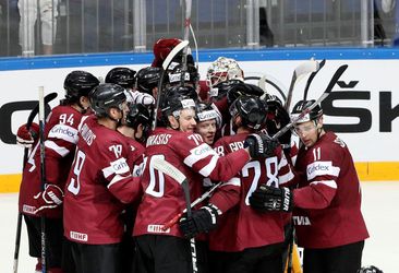 Lotyšsko dosiahlo prvý triumf, Kazachstan klesol na dno A-skupiny