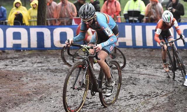 Femke Van den Driesscheova, motor, cyklistika