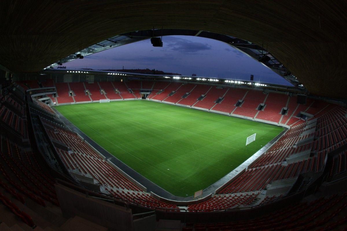 Een SK Slavia Praha edenarena.cz