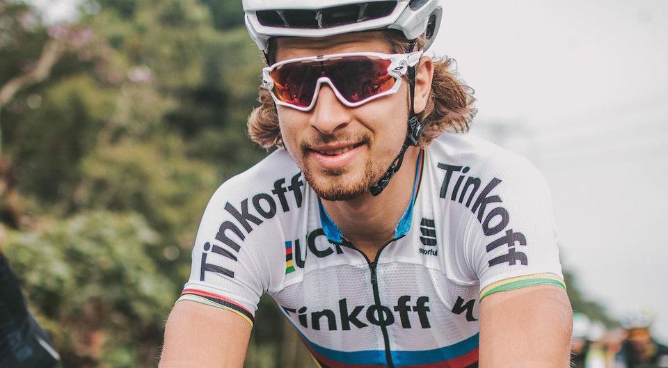 Peter Sagan, Tinkoff, duhovy dres, usmev, na bicykli, Apr2016