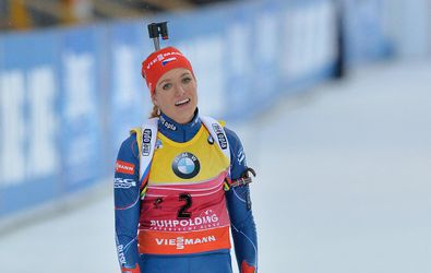 Biatlon-SP: Soukalová vyhrala preteky s hromadným štartom, Fialkovej sa nedarilo