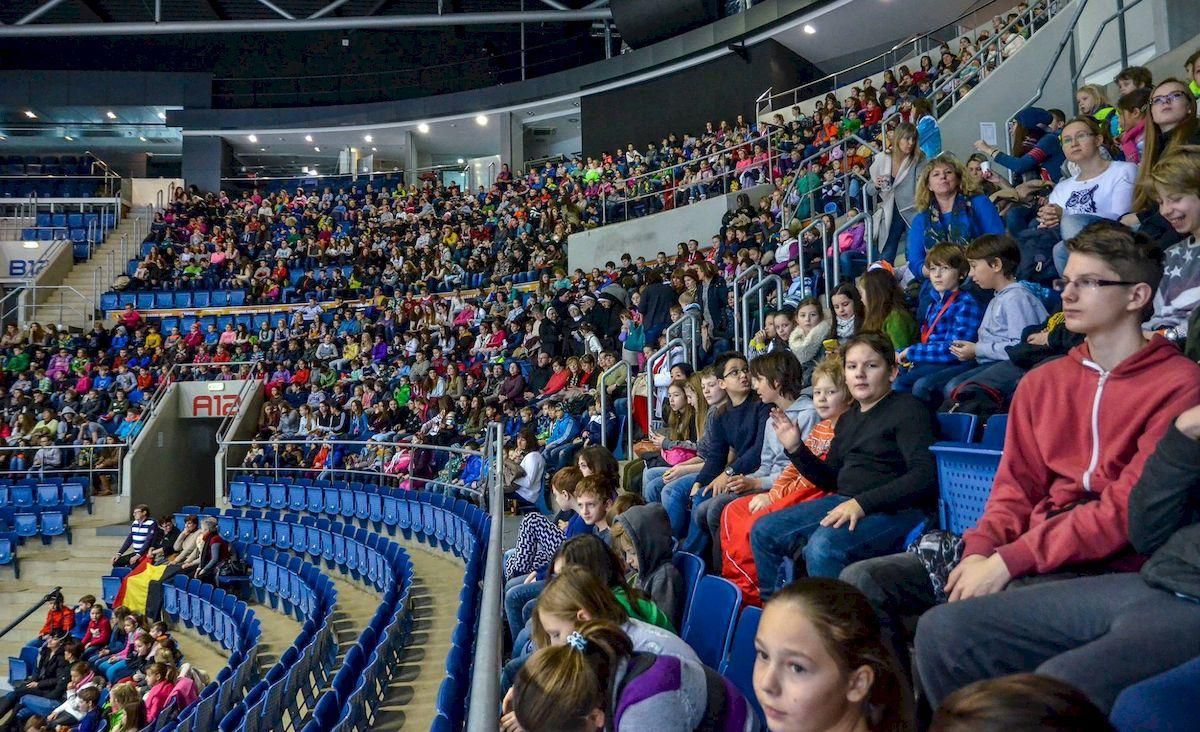 Stadion Ondreja Nepelu ME krasokorculovanie deti jan16 Jan Sukup ecbratislava.sk